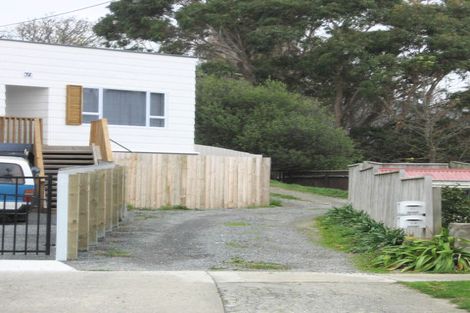 Photo of property in 4c Hawthorn Crescent, Stokes Valley, Lower Hutt, 5019