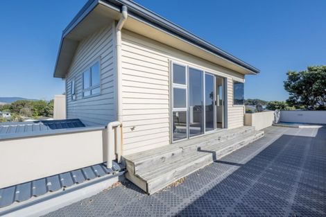 Photo of property in 9a Karaka Street, Otaki Beach, Otaki, 5512