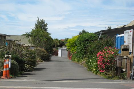 Photo of property in 2/45a Main Road, Redcliffs, Christchurch, 8081