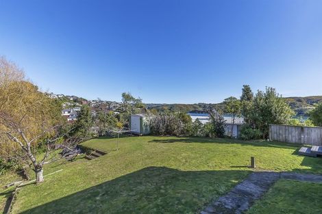 Photo of property in 4 Kiriwai Road, Paremata, Porirua, 5024