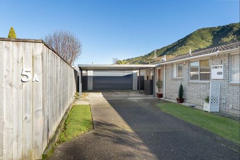 Photo of property in 5a Fremont Grove, Totara Park, Upper Hutt, 5018