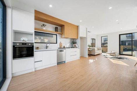 Photo of property in 4a Mahogany Street, Westgate, 0814