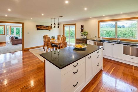 Photo of property in 1 Boulcott Street, Boulcott, Lower Hutt, 5010