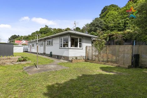 Photo of property in 258 Grounsell Crescent, Belmont, Lower Hutt, 5010
