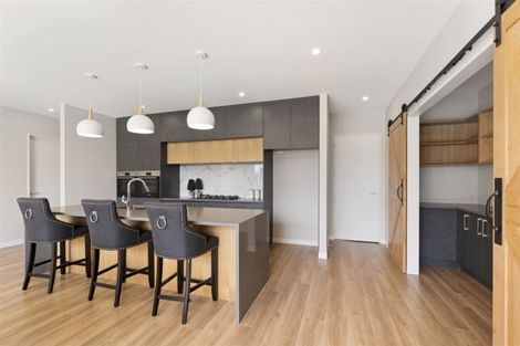 Photo of property in 61 Symes Drive, Red Beach, 0932