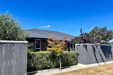 Photo of property in 6 Woodlaw Crescent, Prebbleton, 7604