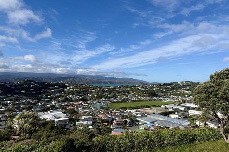 Photo of property in 23 Tamahine Street, Maupuia, Wellington, 6022