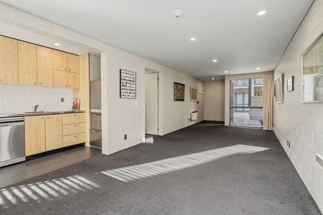Photo of property in 2/868 Colombo Street, Christchurch Central, Christchurch, 8013