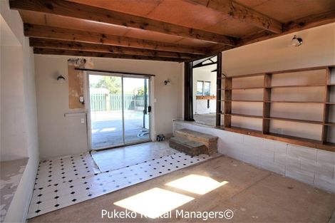 Photo of property in 4 Keryn Place, Opaheke, Papakura, 2113