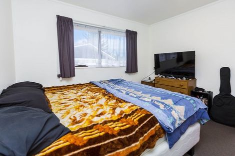 Photo of property in 3b Wyoming Grove, Totara Park, Upper Hutt, 5018