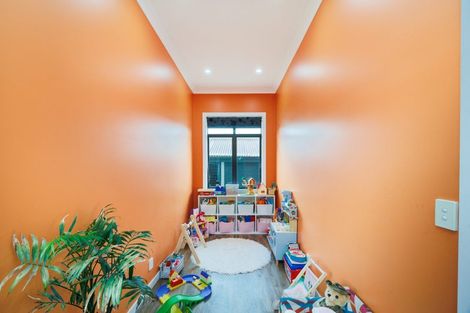 Photo of property in 107 Fitzroy Street, Terrace End, Palmerston North, 4410