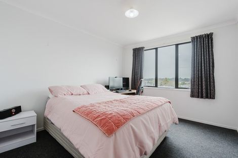 Photo of property in 43a Livingstone Avenue, Nawton, Hamilton, 3200