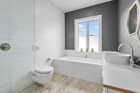 Photo of property in 175 Queensberry Terrace, Queensberry, Cromwell, 9383