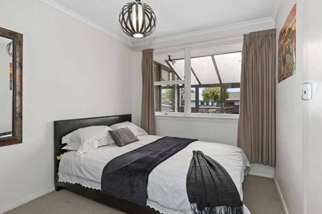 Photo of property in 28 Barnes Road, Redwood, Christchurch, 8051