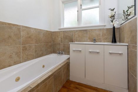 Photo of property in 15 Esperance Street, St Albans, Christchurch, 8052