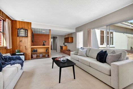 Photo of property in 30 Victoria Street, Carterton, 5713