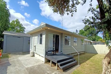 Photo of property in 2/17 Onslow Road, Papakura, 2110