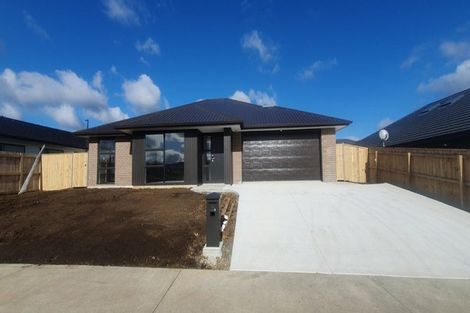 Photo of property in 29a Leathem Crescent, Pokeno, 2402