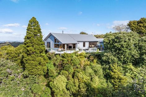 Photo of property in 347 Rockell Road, Whananaki, Hikurangi, 0181