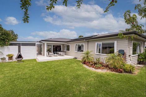 Photo of property in 142 Rowesdale Drive, Ohauiti, Tauranga, 3112