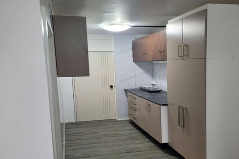 Photo of property in 32 Riverhills Avenue, Pakuranga Heights, Auckland, 2010