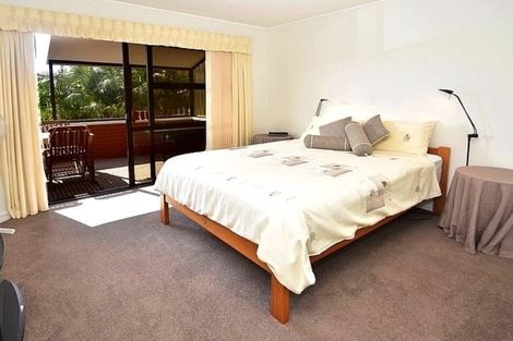Photo of property in 54a The Circle, Manly, Whangaparaoa, 0930