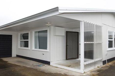 Photo of property in 4/707 Avenue Road East, Parkvale, Hastings, 4122