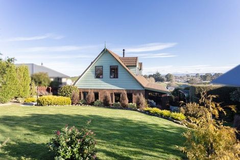 Photo of property in 15 Leven Street, South Hill, Oamaru, 9400