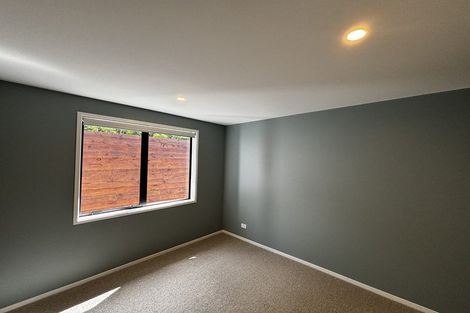 Photo of property in 2 Piper Way, Glen Avon, New Plymouth, 4312