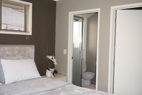 Photo of property in 15 Wimbledon Close, Nawton, Hamilton, 3200