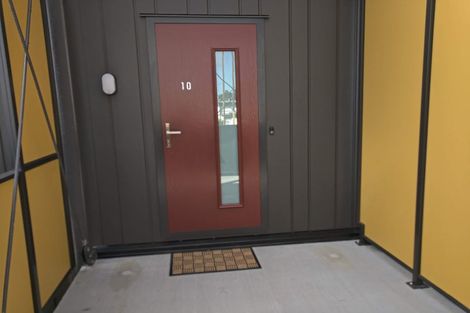 Photo of property in 10/45 Cessna Crescent, Mangere, Auckland, 2022