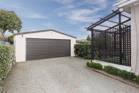 Photo of property in 43 Johns Road, Belfast, Christchurch, 8051