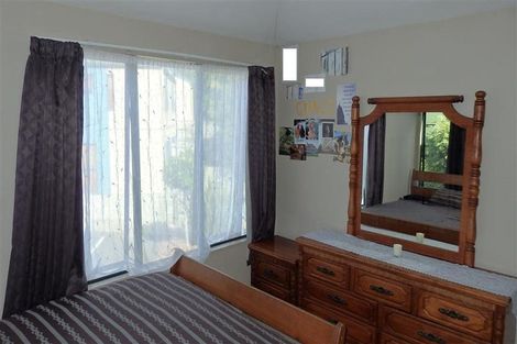 Photo of property in 42 Park Avenue, Papatoetoe, Auckland, 2025