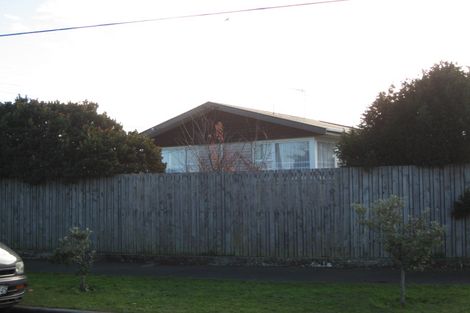Photo of property in 1/180 Bowhill Road, New Brighton, Christchurch, 8083