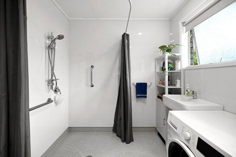 Photo of property in 22 Sunnyhills Avenue, Glenview, Hamilton, 3206