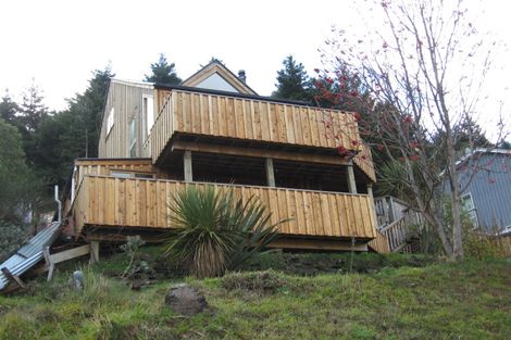 Photo of property in 9 Mckerrow Place, Sunshine Bay, Queenstown, 9300