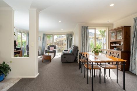 Photo of property in 30 Gardenia Close, Melville, Hamilton, 3206