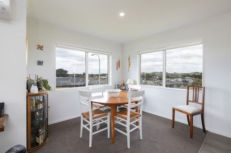 Photo of property in 34a Weka Street, Mangawhai, 0505