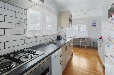 Photo of property in 11a Cambridge Street, Kamo, 0112