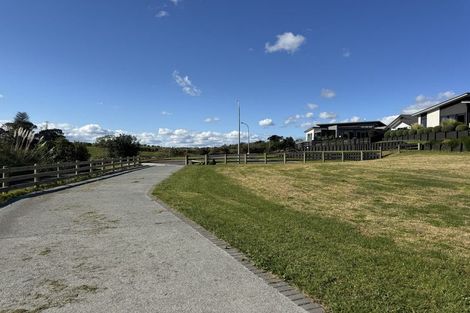 Photo of property in 17 Goble Road, Clarks Beach, 2679