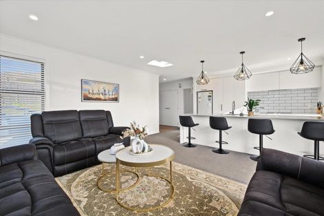 Photo of property in 8 Gaynor Way, Te Puke, 3119