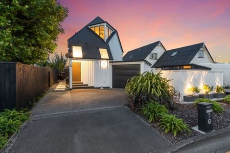 Photo of property in 2/36 Edgeware Road, St Albans, Christchurch, 8014