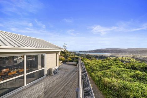 Photo of property in 82 Beacon Hill Road, Strathmore Park, Wellington, 6022