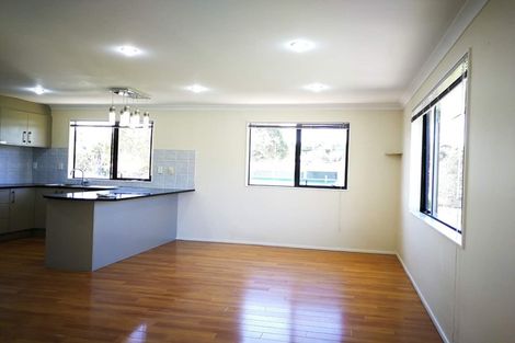 Photo of property in 2/25 Keldale Place, Forrest Hill, Auckland, 0620