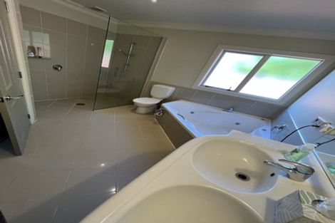 Photo of property in 19 Navigation Drive, Whitby, Porirua, 5024