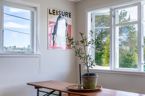 Photo of property in 79 Farquhar Road, Glendene, Auckland, 0602