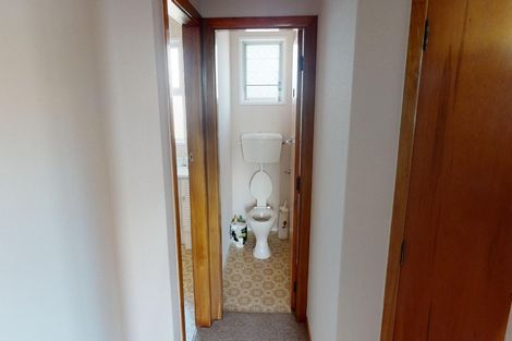 Photo of property in 33 Tararua Terrace, Cloverlea, Palmerston North, 4412