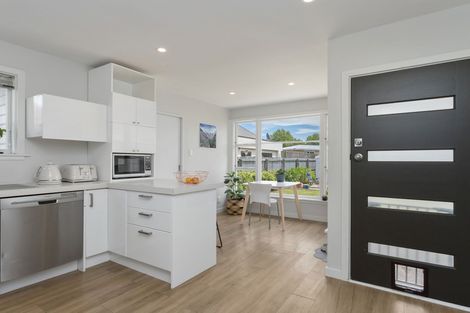 Photo of property in 71 Gardiners Road, Bishopdale, Christchurch, 8051