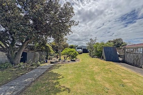 Photo of property in 140 Cornfoot Street, Castlecliff, Whanganui, 4501