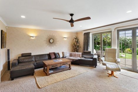 Photo of property in 31 Santa Barbara Drive, Papamoa Beach, Papamoa, 3118